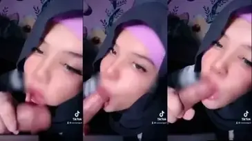 ARRAZYNY Hijab Sedot Mainan Palsu Sampai Lemas