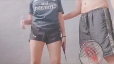 Niatnya Mau Main Raket Ehh Malah
